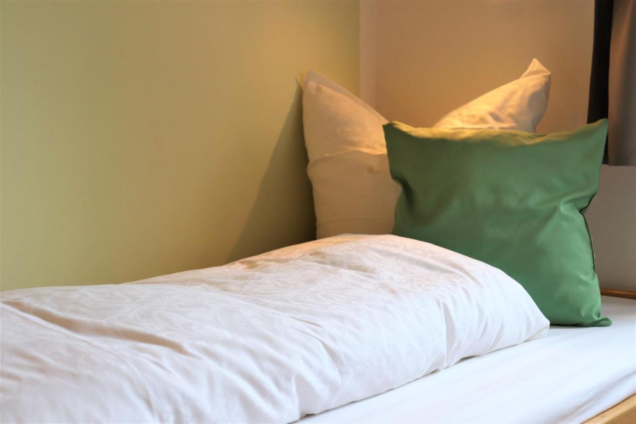 Wohnung #5 Mit Balkon - Zentrale Dennoch Ruhige Lage Mit Terrasse - Stadtbus Vor Der Tuer! Lindau  Zewnętrze zdjęcie